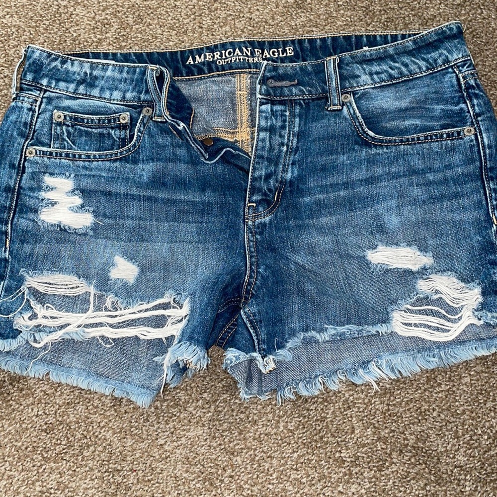 american eagle shorts